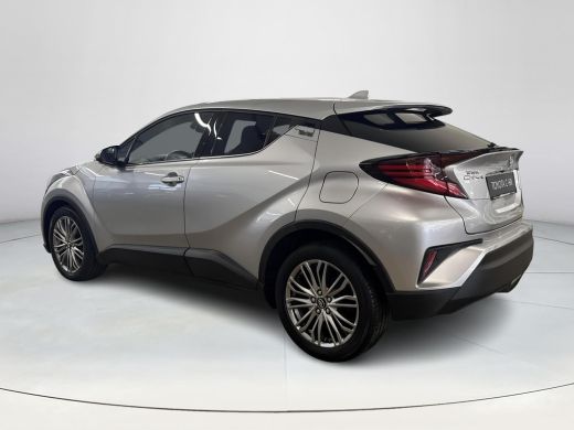 Toyota C-HR 1.8 Hybrid Executive | 06-10141018 Voor meer informatie ActivLease financial lease