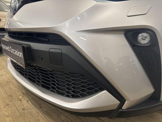 Toyota C-HR 1.8 Hybrid Executive | 06-10141018 Voor meer informatie ActivLease financial lease