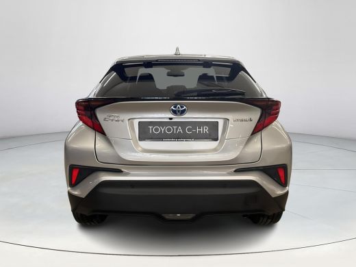 Toyota C-HR 1.8 Hybrid Executive | 06-10141018 Voor meer informatie ActivLease financial lease