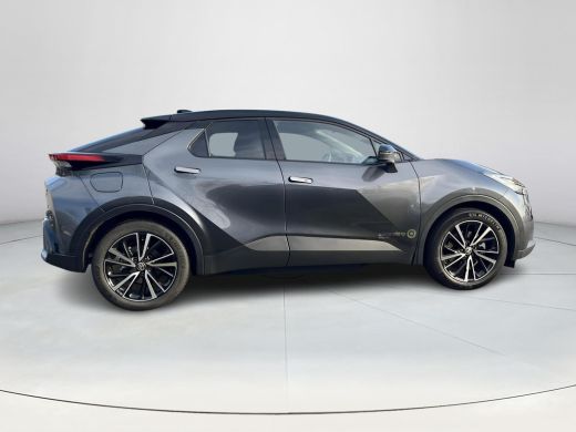 Toyota C-HR 2.0 Plug-in Hybrid 220 Executive | All-in prijs | Apple/Android | Camera | Stoelverwarming | ActivLease financial lease