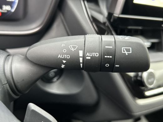 Toyota Corolla Cross Hybrid 180 GR Sport + Panoramadak | Nieuwe auto | Uit voorraad leverbaar | ActivLease financial lease