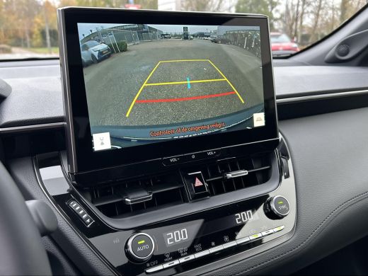 Toyota Corolla Cross Hybrid 180 GR Sport + Panoramadak | Nieuwe auto | Uit voorraad leverbaar | ActivLease financial lease