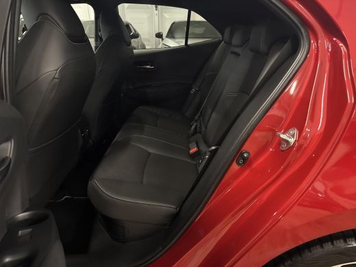 Toyota Corolla Hybrid 140 Executive | 06-10141018 Voor meer informatie ActivLease financial lease