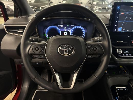 Toyota Corolla Hybrid 140 Executive | 06-10141018 Voor meer informatie ActivLease financial lease