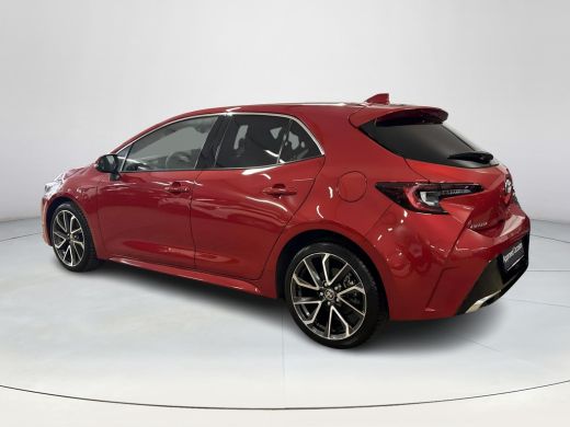 Toyota Corolla Hybrid 140 Executive | 06-10141018 Voor meer informatie ActivLease financial lease