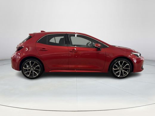 Toyota Corolla Hybrid 140 Executive | 06-10141018 Voor meer informatie ActivLease financial lease