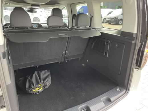 Volkswagen Caddy 1.5 TSI 150PK DSG Hybride Style | app connect | Led koplampen ActivLease financial lease