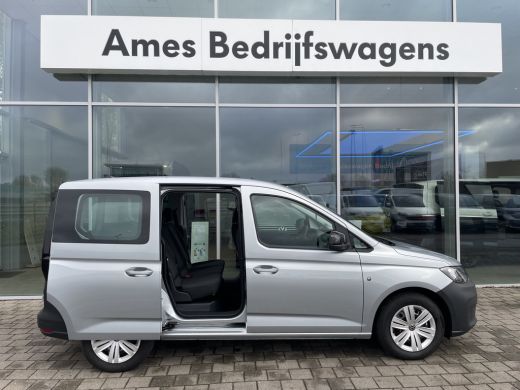Volkswagen Caddy Kombi 1.5 TSI 150PK DSG Hybride | app connect | trekhaak | 5 zitplaatsen | Trekhaak | App connect ActivLease financial lease