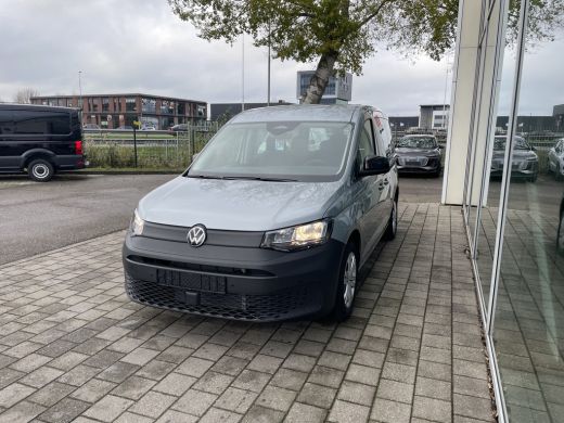 Volkswagen Caddy Kombi 1.5 TSI 150PK DSG Hybride | app connect | trekhaak | 5 zitplaatsen | Trekhaak | App connect ActivLease financial lease
