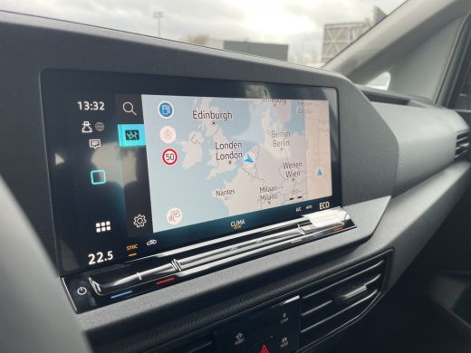 Volkswagen Caddy Kombi 1.5 TSI 150PK DSG Hybride | app connect | trekhaak | 5 zitplaatsen | Trekhaak | App connect ActivLease financial lease