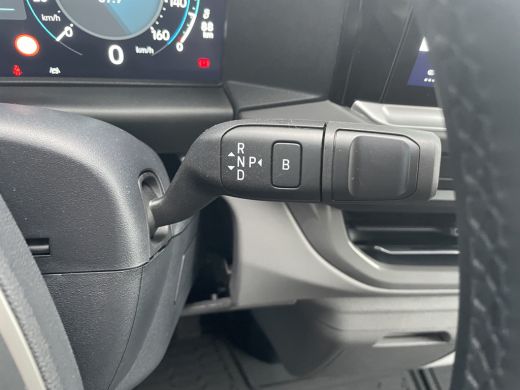 Volkswagen e-Transporter L2 Life 64 kWh | 218PK | 9 Persoons | Navigatie ActivLease financial lease