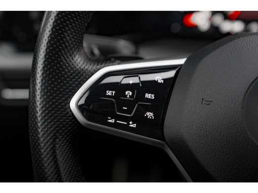 Volkswagen Golf 1.4 TSI eHybrid 245PK GTE | Camera | Adaptive Cruise | Keyless | 18" | Stuur & Stoelverwarming ActivLease financial lease