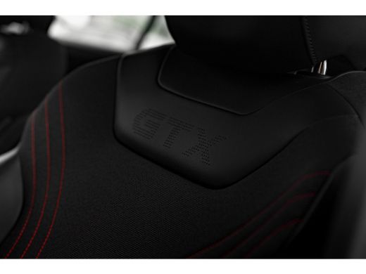 Volkswagen ID.4 GTX 300pk 4Motion 77 kWh | Trekhaak | Stoel & Stuurverwarming | 21" | Adaptive Cruise ActivLease financial lease