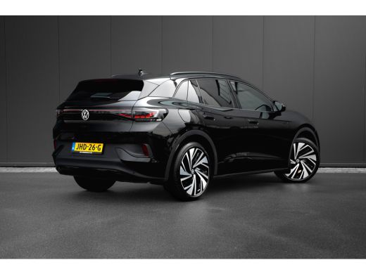 Volkswagen ID.4 GTX 300pk 4Motion 77 kWh | Trekhaak | Stoel & Stuurverwarming | 21" | Adaptive Cruise ActivLease financial lease