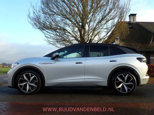 Volkswagen ID.4 GTX 4Motion 77kWh 95%SOH ACC / TREKHAAK / HEAD-UP / ADAPTIEVE CRUISE ActivLease financial lease