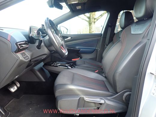 Volkswagen ID.4 GTX 4Motion 77kWh 95%SOH ACC / TREKHAAK / HEAD-UP / ADAPTIEVE CRUISE ActivLease financial lease