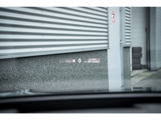 Volkswagen ID.7 Pro Limited Edition Inclusief &euro;2000,- inruilvoordeel | Achterbank in ongelijke delen neerklapbaar... ActivLease financial lease