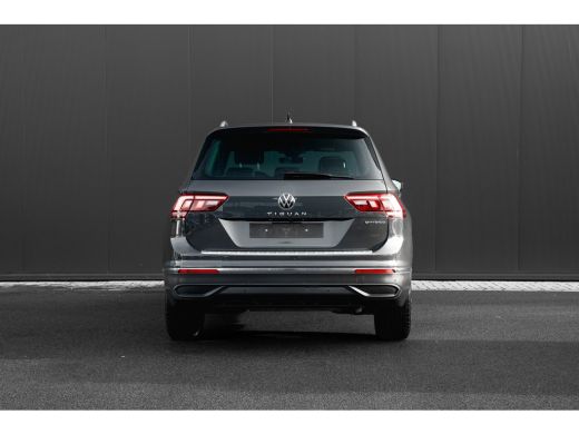 Volkswagen Tiguan 1.4 TSI eHybrid 245pk Life | Trekhaak | Camera | Head-Up | Stoel & Stuurverwarming | 18" ActivLease financial lease