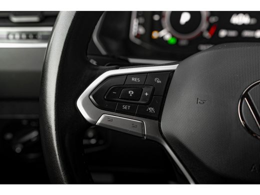 Volkswagen Tiguan 1.4 TSI eHybrid 245pk Life | Trekhaak | Camera | Head-Up | Stoel & Stuurverwarming | 18" ActivLease financial lease