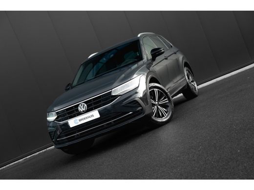 Volkswagen Tiguan 1.4 TSI eHybrid 245pk Life | Trekhaak | Camera | Head-Up | Stoel & Stuurverwarming | 18" ActivLease financial lease