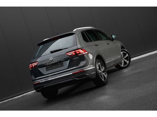 Volkswagen Tiguan 1.4 TSI eHybrid 245pk Life | Trekhaak | Camera | Head-Up | Stoel & Stuurverwarming | 18" ActivLease financial lease