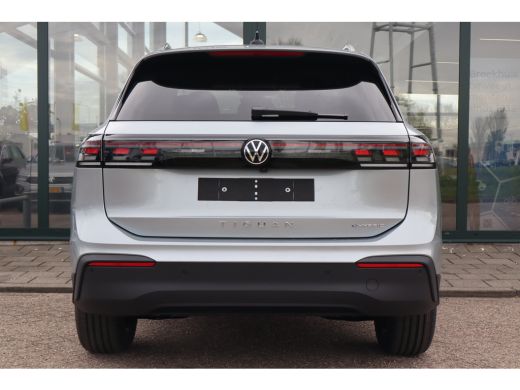 Volkswagen Tiguan Life Edition - eHybrid | Inclusief &euro;2000,- inruilvoordeel | Trekhaak | 'App-Connect' draadloze sm... ActivLease financial lease