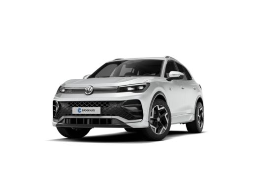 Volkswagen Tiguan R-Line Edition - eHybrid Inclusief &euro;2000,- inruilvoordeel | 'App-Connect' draadloze smartphone in...