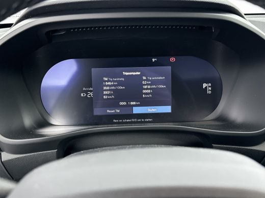 Volvo  EC40 Single Motor Extended Range Ultra Black Ed. 82 kWh | 20" | Leder / Nubuck | Trekhaak | Pixel LED ... ActivLease financial lease