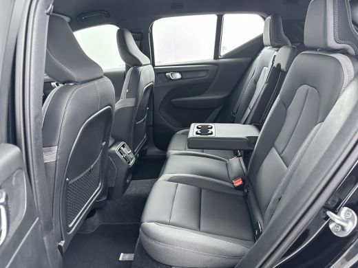 Volvo  EX40 Single Motor Extended Range Plus 82 kWh | 19" Allseason | Lederen bekleding | Adaptieve Cruise | ... ActivLease financial lease