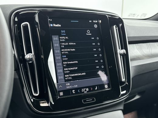 Volvo  EX40 Single Motor Extended Range Plus 82 kWh | 19" Allseason | Lederen bekleding | Adaptieve Cruise | ... ActivLease financial lease