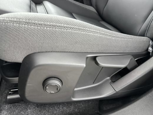 Volvo  EX40 Single Motor Extended Range Plus 82 kWh | 19" Allseason | Lederen bekleding | Adaptieve Cruise | ... ActivLease financial lease