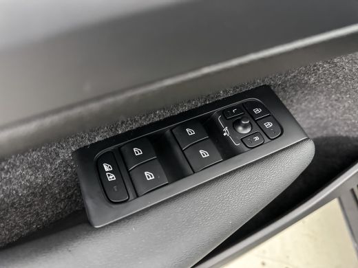 Volvo  EX40 Single Motor Extended Range Plus 82 kWh | 19" Allseason | Lederen bekleding | Adaptieve Cruise | ... ActivLease financial lease