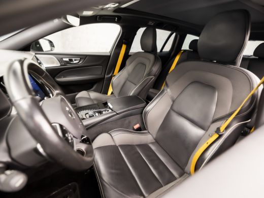 Volvo  V60 2.0 T8 Twin Engine AWD Polestar Engineered 407Pk Automaat (PANORAMADAK, BOWERS&WILKINS AUDIO, HEA... ActivLease financial lease