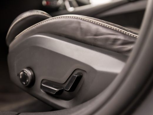 Volvo  V60 2.0 T8 Twin Engine AWD Polestar Engineered 407Pk Automaat (PANORAMADAK, BOWERS&WILKINS AUDIO, HEA... ActivLease financial lease