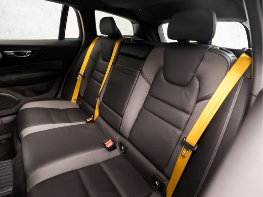 Volvo  V60 2.0 T8 Twin Engine AWD Polestar Engineered 407Pk Automaat (PANORAMADAK, BOWERS&WILKINS AUDIO, HEA... ActivLease financial lease