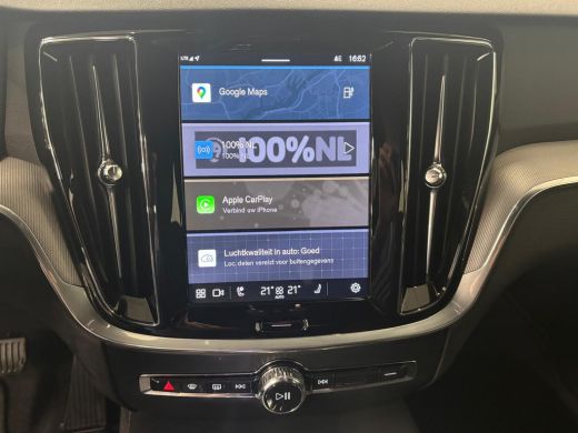 Volvo  V60 T6 Plug-in hybrid AWD Plus Dark | 360 Camera | Achterbank verwarmd | Premium audio | Trekhaak | ActivLease financial lease