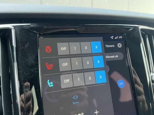 Volvo  V60 T8 Plug-in hybrid AWD Plus Performance Edition Dark | Panoramadak | Stoelventilatie | Harman/Kard... ActivLease financial lease