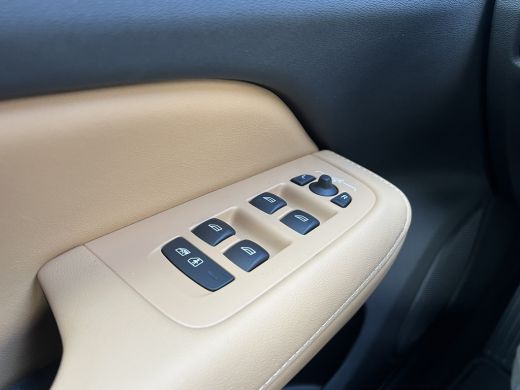 Volvo  V60 T8 Plug-in hybrid AWD Plus Performance Edition Dark | Panoramadak | Stoelventilatie | Harman/Kard... ActivLease financial lease