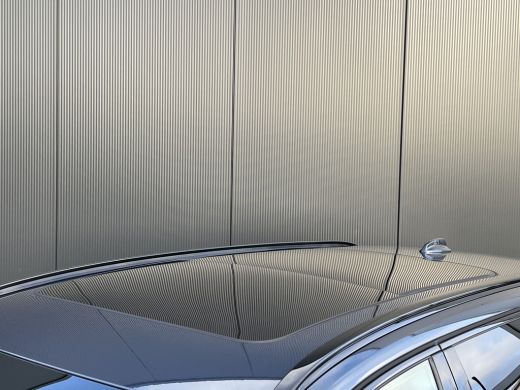 Volvo  V60 T8 Plug-in hybrid AWD Plus Performance Edition Dark | Panoramadak | Stoelventilatie | Harman/Kard... ActivLease financial lease