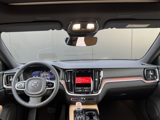 Volvo  V60 T8 Plug-in hybrid AWD Plus Performance Edition Dark | Panoramadak | Stoelventilatie | Harman/Kard... ActivLease financial lease