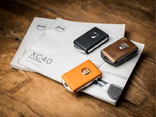 Volvo  XC40 1.5 T5 Recharge Inscription 262Pk Automaat (PANORAMADAK, APPLE CARPLAY, LEDER, STUUR/STOELVERWARM... ActivLease financial lease