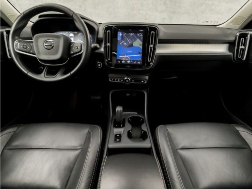 Volvo  XC40 1.5 T5 Recharge Inscription 262Pk Automaat (PANORAMADAK, APPLE CARPLAY, LEDER, STUUR/STOELVERWARM... ActivLease financial lease
