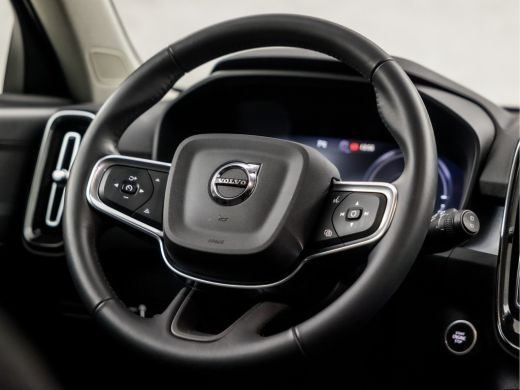 Volvo  XC40 1.5 T5 Recharge Inscription 262Pk Automaat (PANORAMADAK, DEALER ONDERHOUDEN, KEYLESS ENTRY, APPLE... ActivLease financial lease
