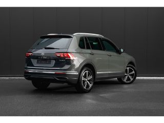 Volkswagen Tiguan 1.4 TSI eHybrid 245pk Life | Trekhaak | Camera | Head-Up | Stoel & Stuurverwarming | 18"