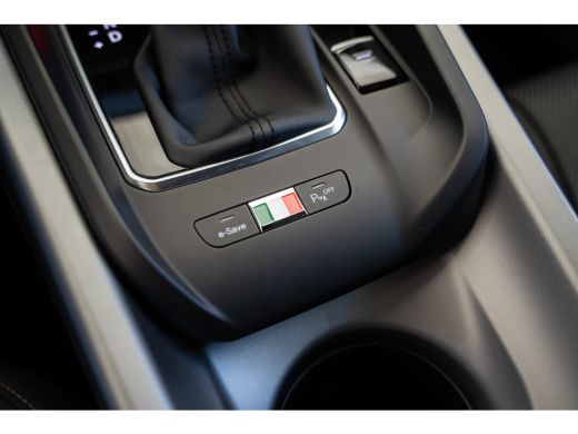 Alfa Romeo Tonale Edizione Speciale 280PK Plug-In Hybride | Elektrische Achterklep | Stoel en Stuurverwarming | Nav... ActivLease financial lease