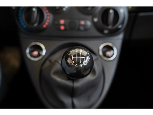 Fiat 500 1.0 Hybrid Dolcevita | Panoramadak | Apple Carplay & Android Auto | Cruise Controle | Airco | Lic... ActivLease financial lease