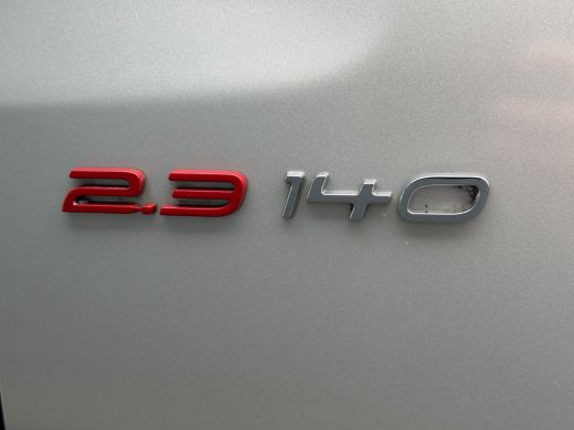 Fiat Ducato 140pk L2H2 (Trekhaak - Camera - Navigatie - Automatische Airco - Houten vloer + Zijwand panelen) ActivLease financial lease