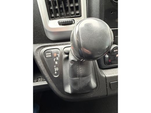 Fiat Ducato 140pk L2H2 (Trekhaak - Camera - Navigatie - Automatische Airco - Houten vloer + Zijwand panelen) ActivLease financial lease