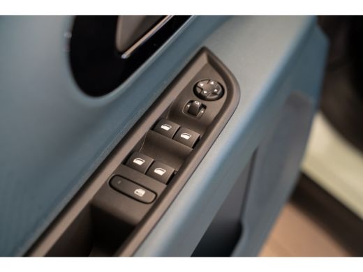 Fiat Grande Panda 1.2 Hybrid ICON | 8 Jaar Garantie! | Apple Carplay & Android Auto | Cruise Controle | Parkeersens... ActivLease financial lease