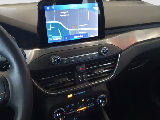 Ford Focus Wagon 1.0 EcoBoost Titanium | Climate Control | Cruise Control | Apple Carplay | Navigatie ActivLease financial lease